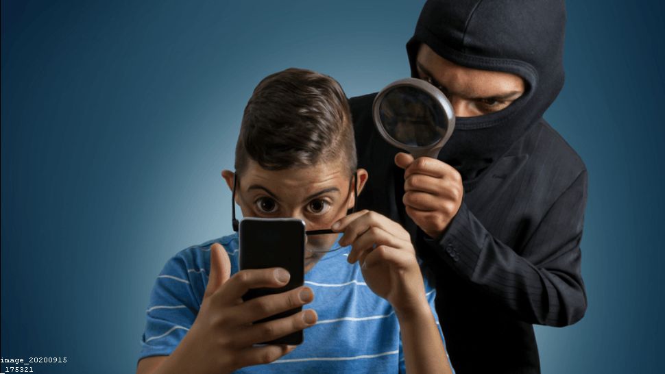 How to Spy on a Person Cell Phone